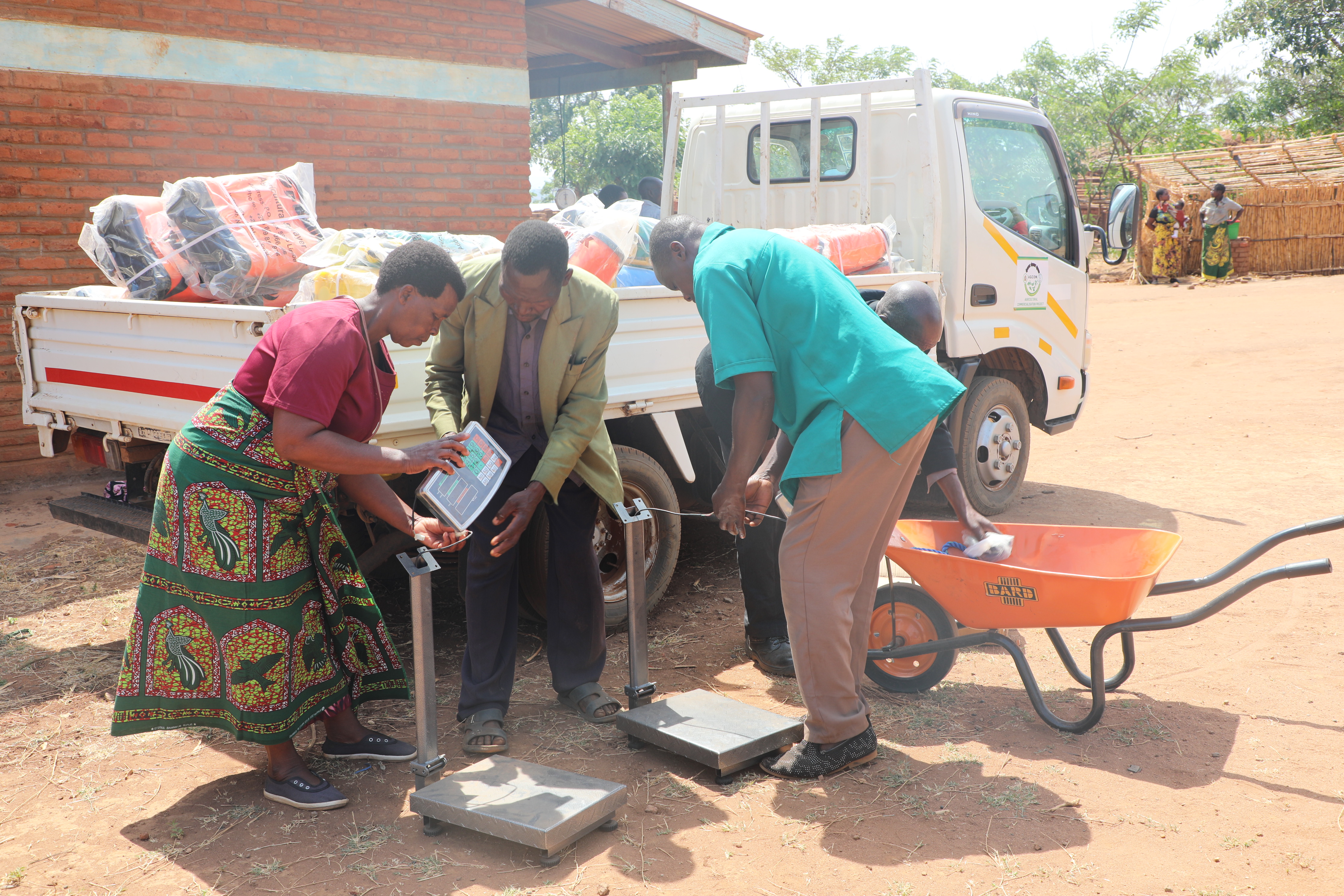  AGCOM supported Chipuka Cooperative in buying a Two-tonne truck, weighing scales, pallets, and sprayers.